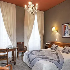Hotel Du Palais Bourbon, Paris