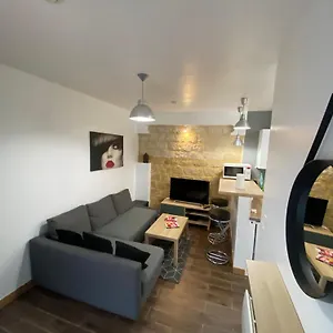  Apartment Agreable In Montmartre